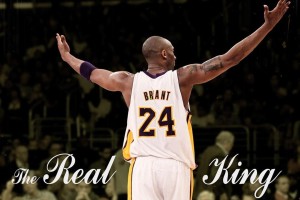  J9九游会平台：球迷干着急！巴林门将扛飞林良铭，热心球迷示意：扬肘了！