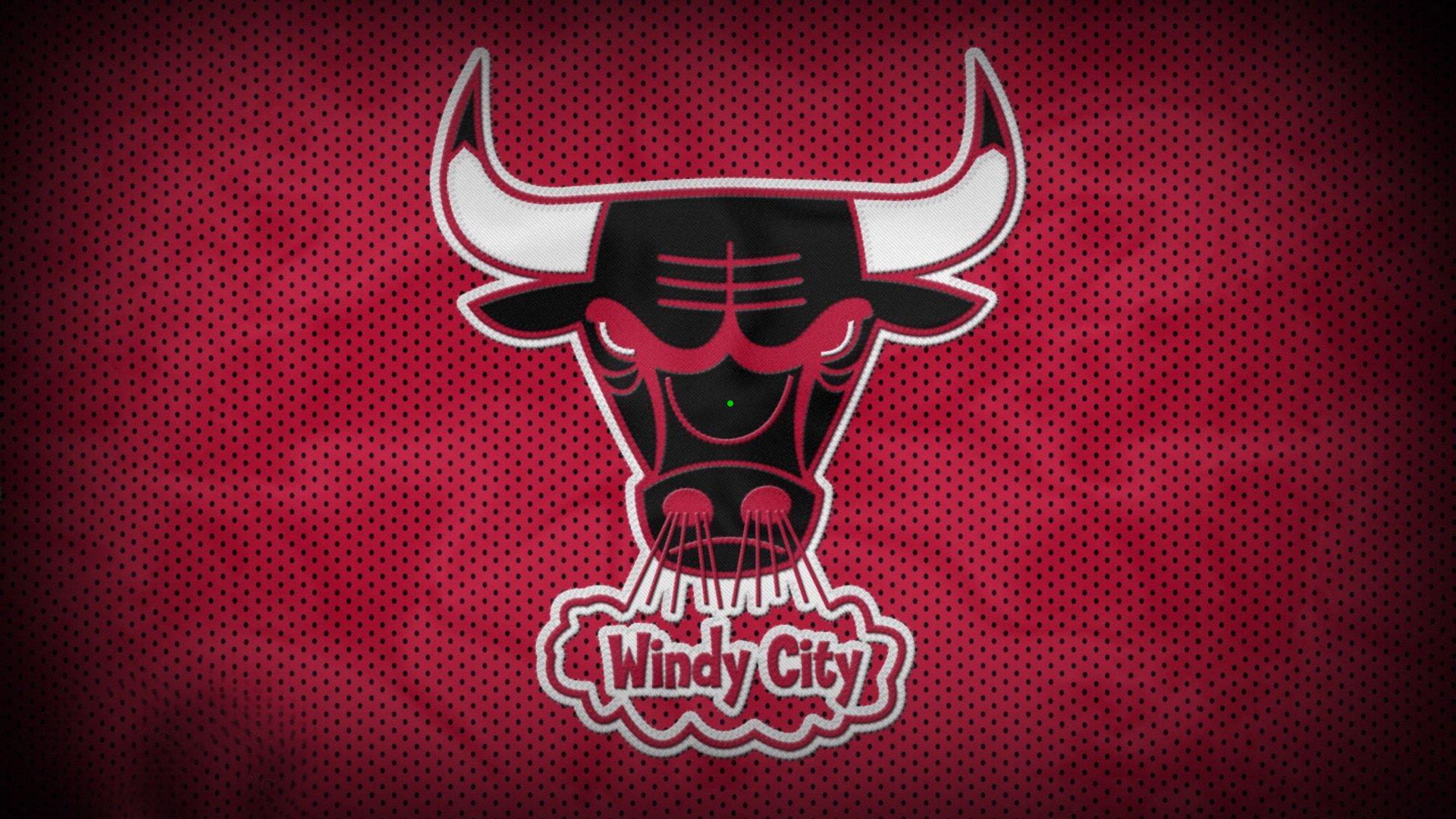 尴尬的收官战!赫拉芬贝赫停球失误后铲翻镰田大地,吃到直红下场